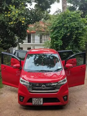 Nissan Dayz Highway Star 2018 Car (Used)