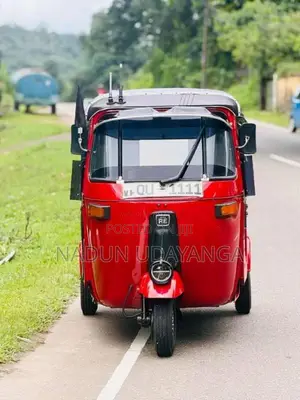 Bajaj 4 Stroke 2009 Three Wheel (Used)