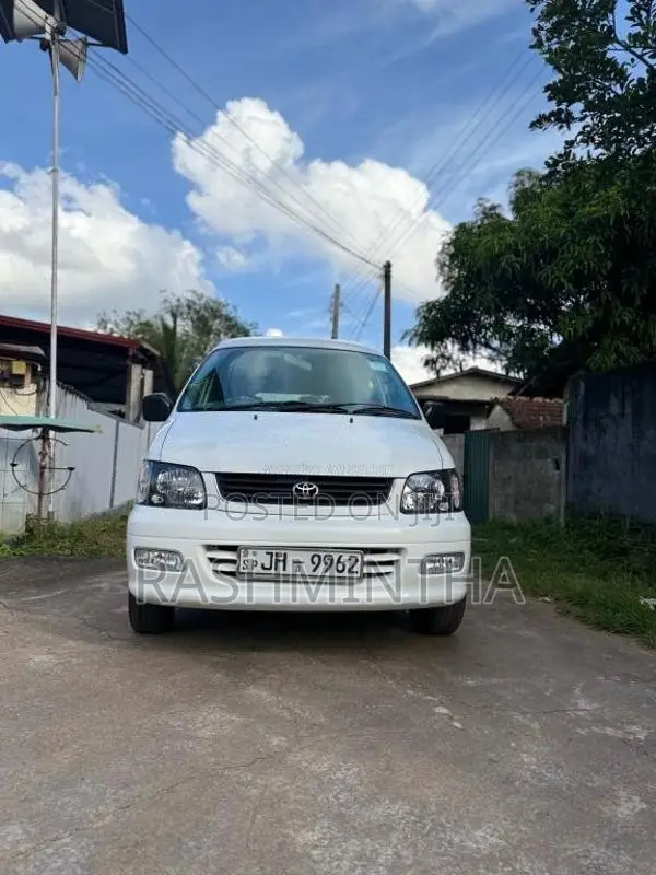 Toyota Noah CR2 2005 Van (Used)