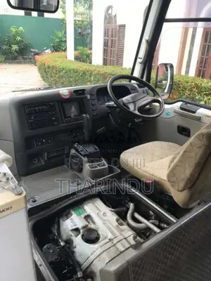 Mitsubishi Rosa 2012 Bus (Used)