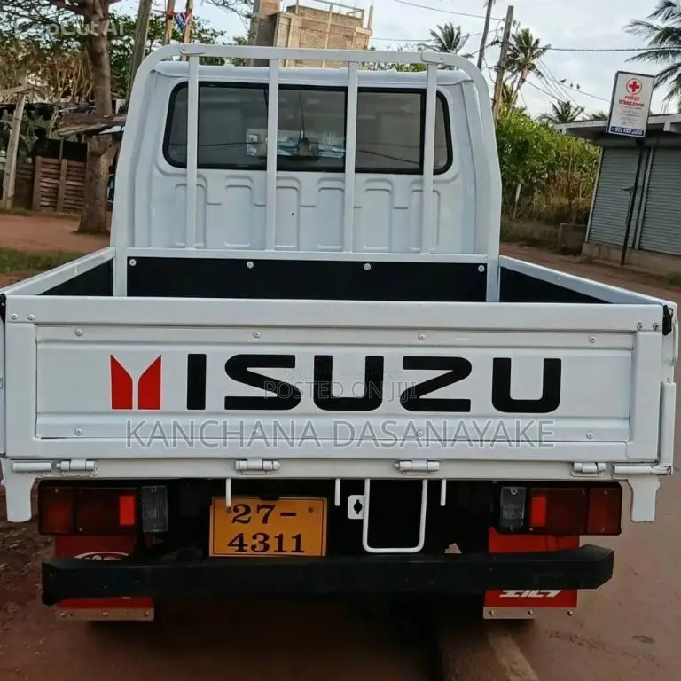 Isuzu CrewCab 1980 Crew Cab (Used)