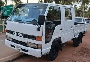 Isuzu CrewCab 1980 Crew Cab (Used)