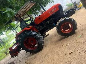 Kubota Kubota 2025 Tractor (Used)