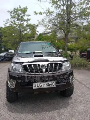 Toyota Hilux Vigo Smart Cab 2009 Pickup (Used)