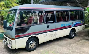 Mitsubishi Rosa 1991 Bus (Used)