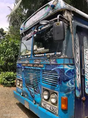 Ashok-Leyland Leyland 2003 Bus (Used)