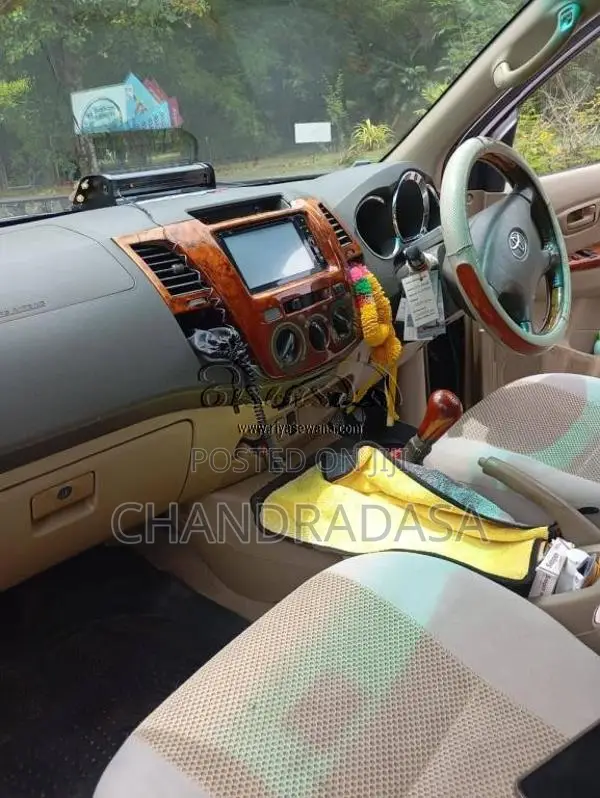 Toyota Hilux Vigo Smart Cab 2009 Pickup (Used)