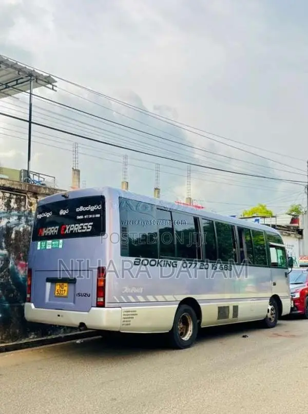 Isuzu Journey 2009 Bus (Used)