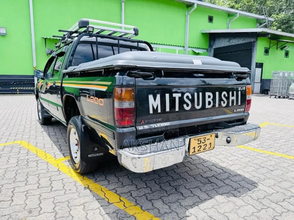 Mitsubishi L200 1992 Pickup (Used)