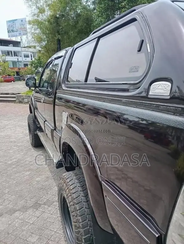 Toyota Hilux Vigo Smart Cab 2009 Pickup (Used)