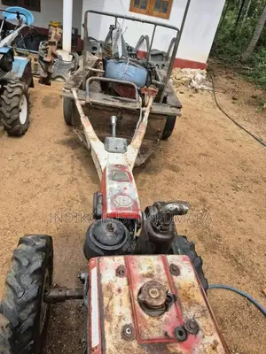 Kubota Rv80 2013 Tractor (Used)