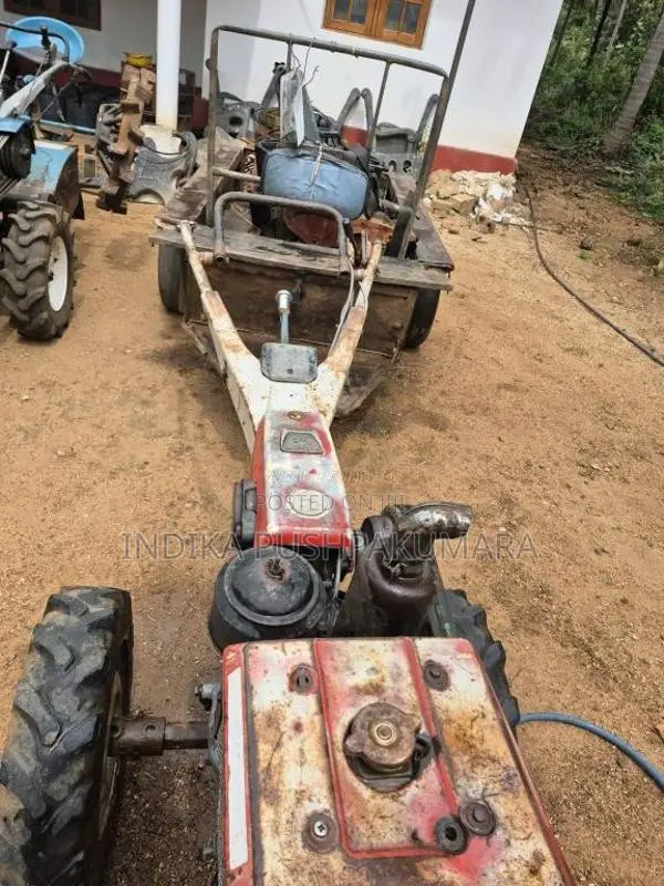 Kubota Rv80 2013 Tractor (Used)