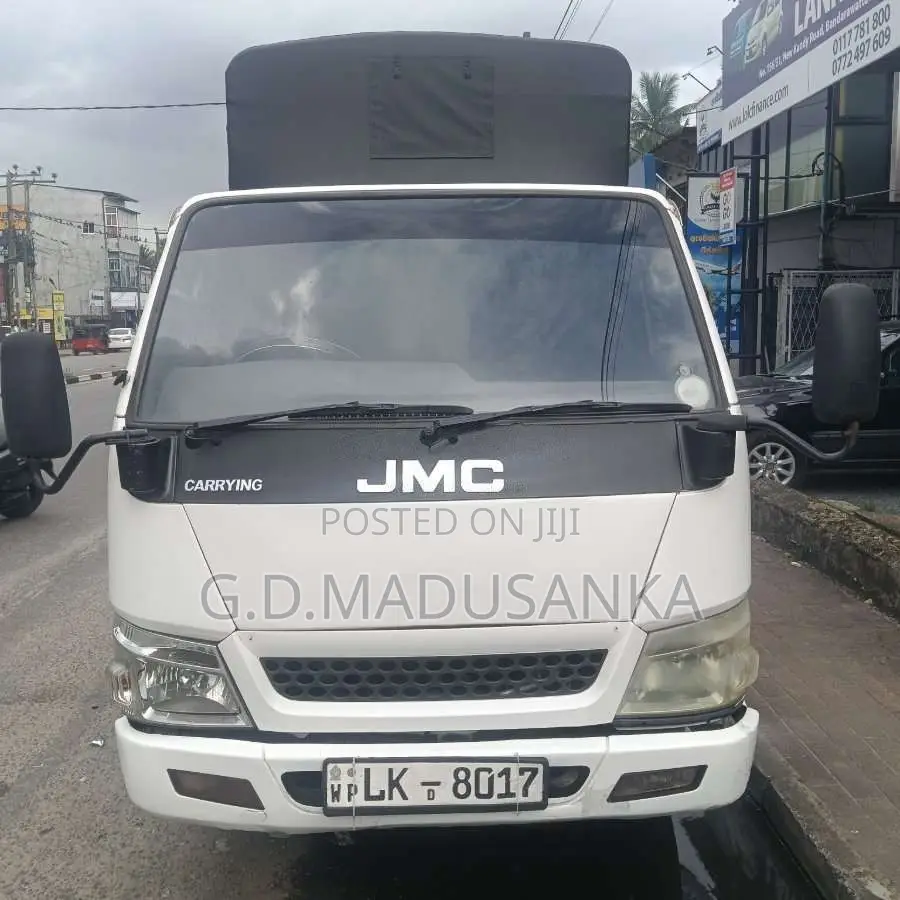 JMC CrewCab 2012 Crew Cab (Used)