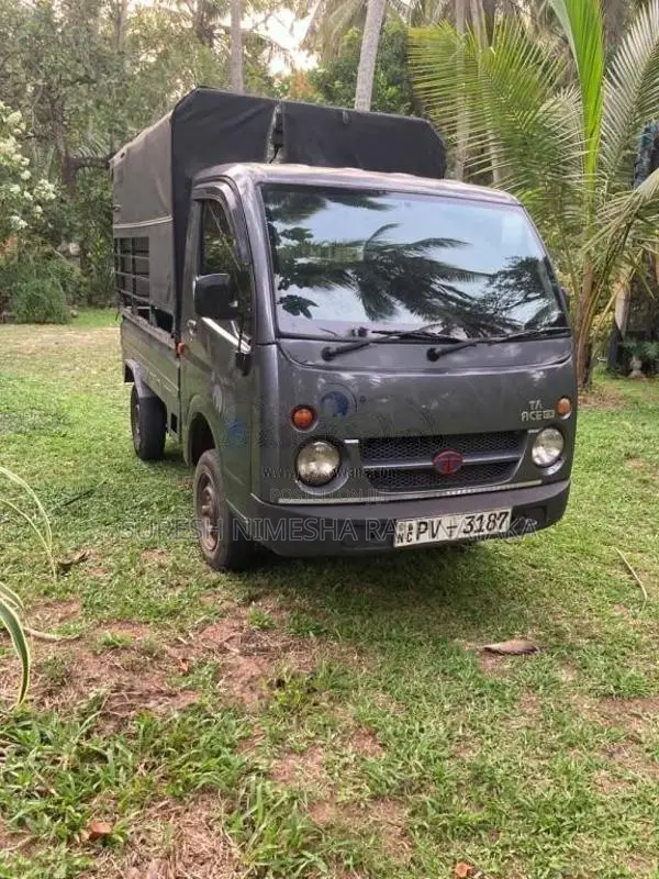 Tata Dimo Batta 2012 Lorry (Used)