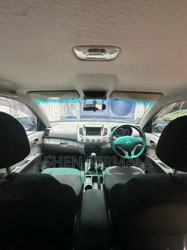 Mitsubishi L200 Sportero 2015 Pickup (Used)