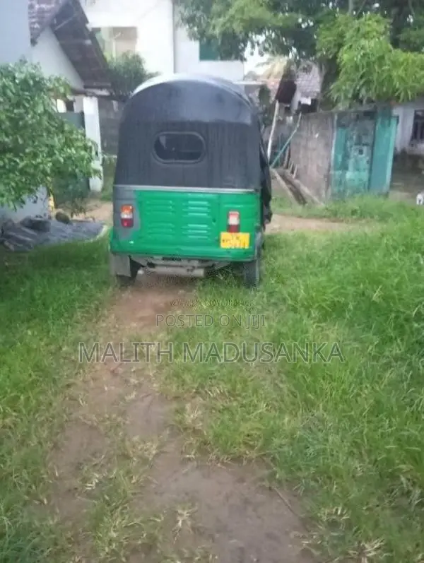 Bajaj RE 2012 Three Wheel (Used)