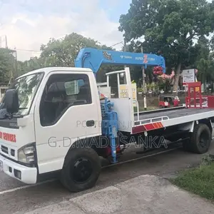 Nissan Boom Truck With Carrier 1994 Heavy-Duty (Used)
