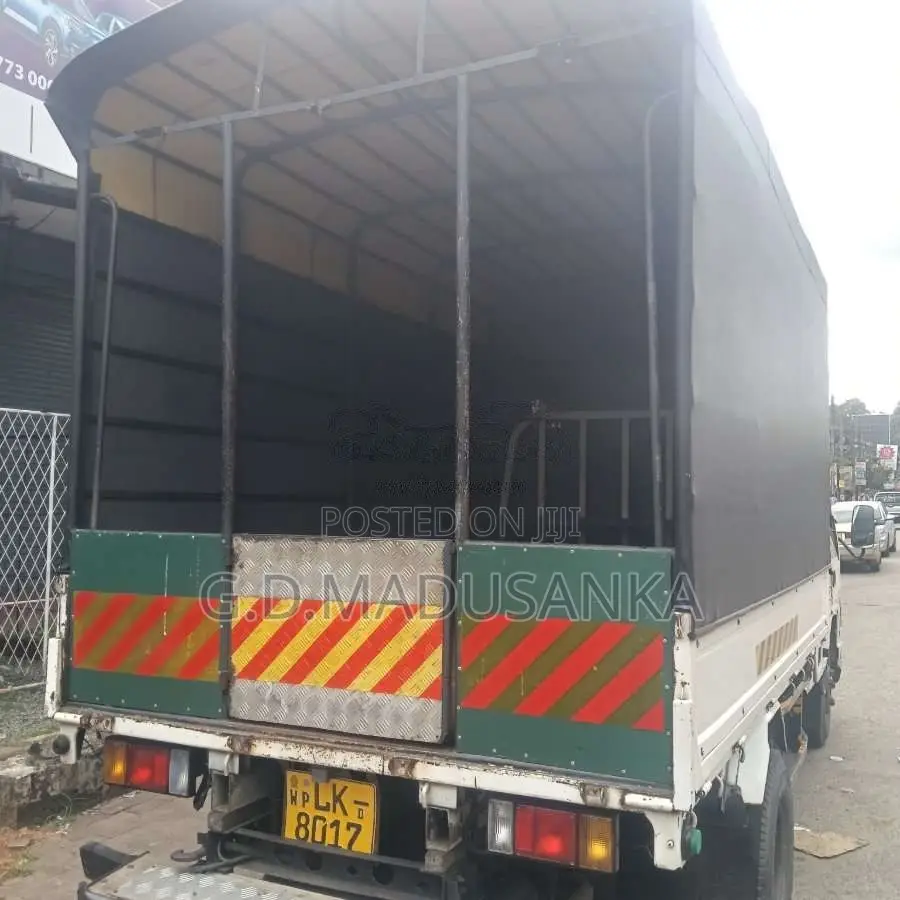 JMC CrewCab 2012 Crew Cab (Used)