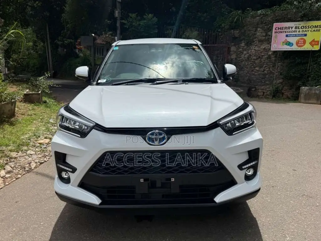 Toyota Raize Z HYBRID 2025 SUV Unregistered (Recondition)