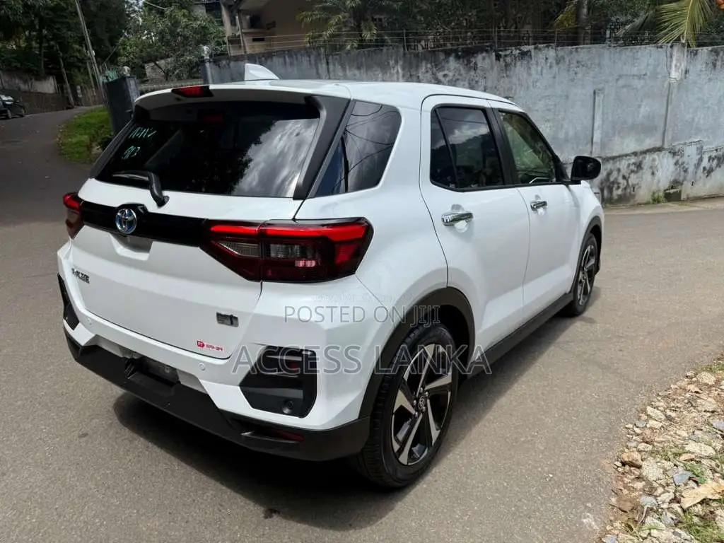 Toyota Raize Z HYBRID 2025 SUV Unregistered (Recondition)