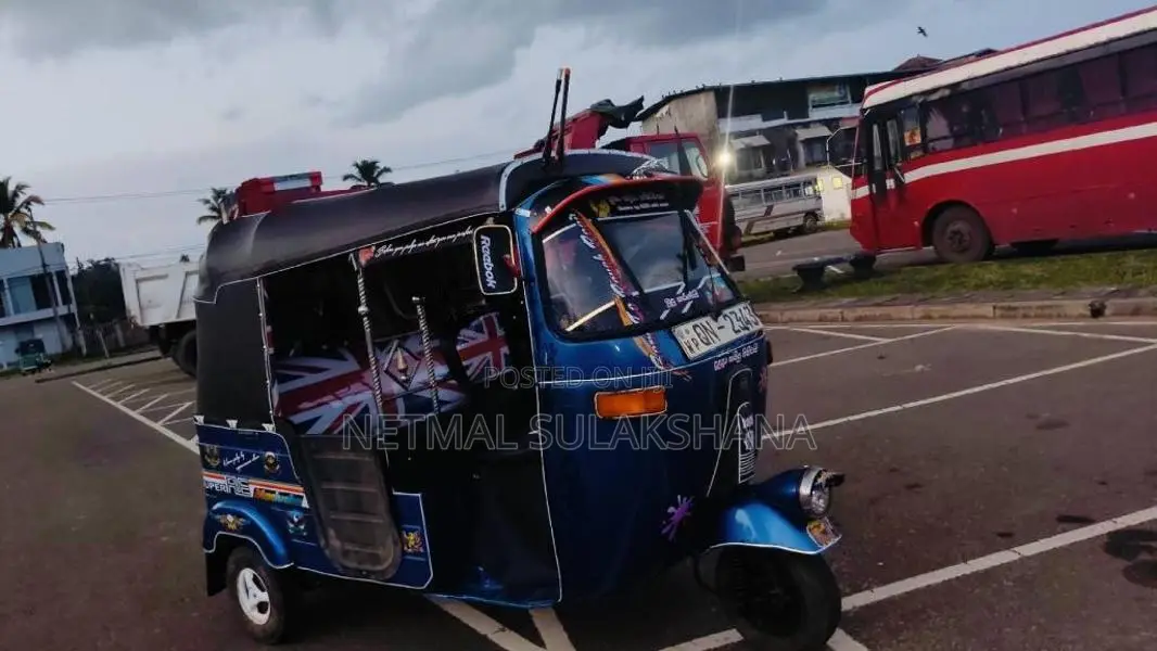 Bajaj RE 2008 Three Wheel (Used)