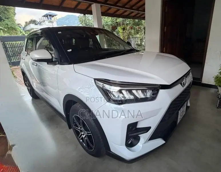 Toyota Raize JDM 2023 SUV (Used)
