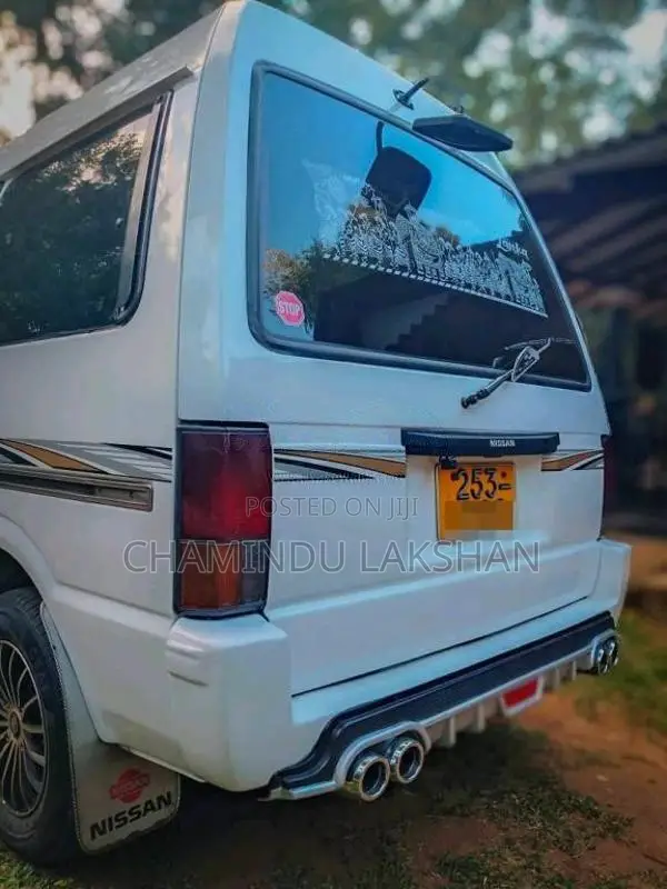 Nissan Vanette 1993 Van (Used)