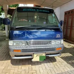 Nissan Caravan 1992 Van (Used)