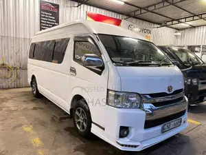 Toyota KDH High Roof 2009 Van (Used)