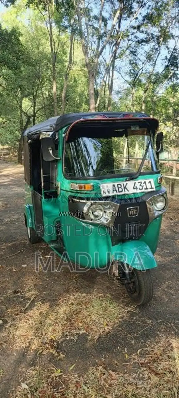 Bajaj RE 2016 Three Wheel (Used)