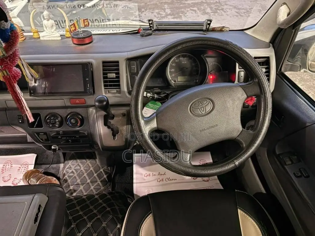 Toyota KDH High Roof 2009 Van (Used)