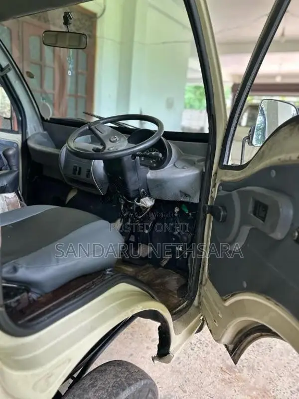 Tata Dimo Batta 2011 Lorry (Used)