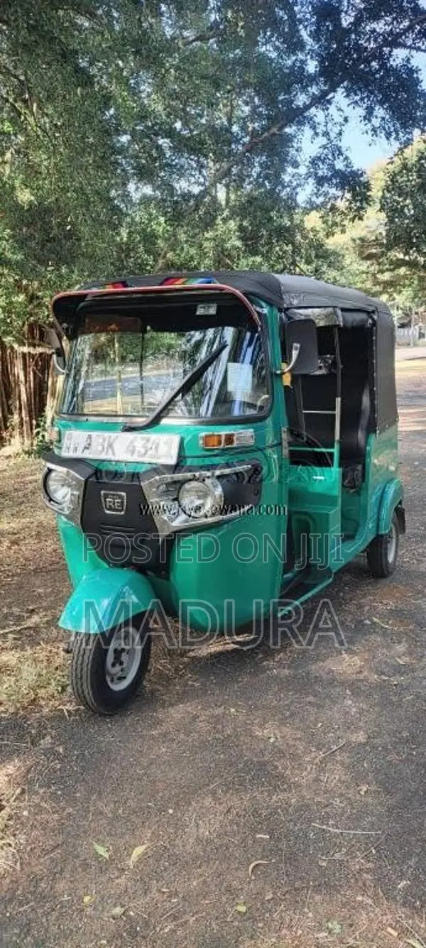 Bajaj RE 2016 Three Wheel (Used)