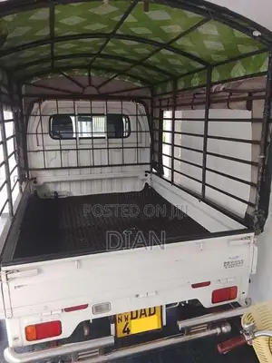 Suzuki DA63T 2012 Lorry (Used)
