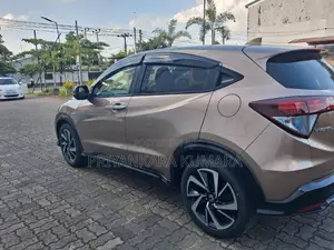 Honda Vezel RS Sensing 2017 SUV (Used)
