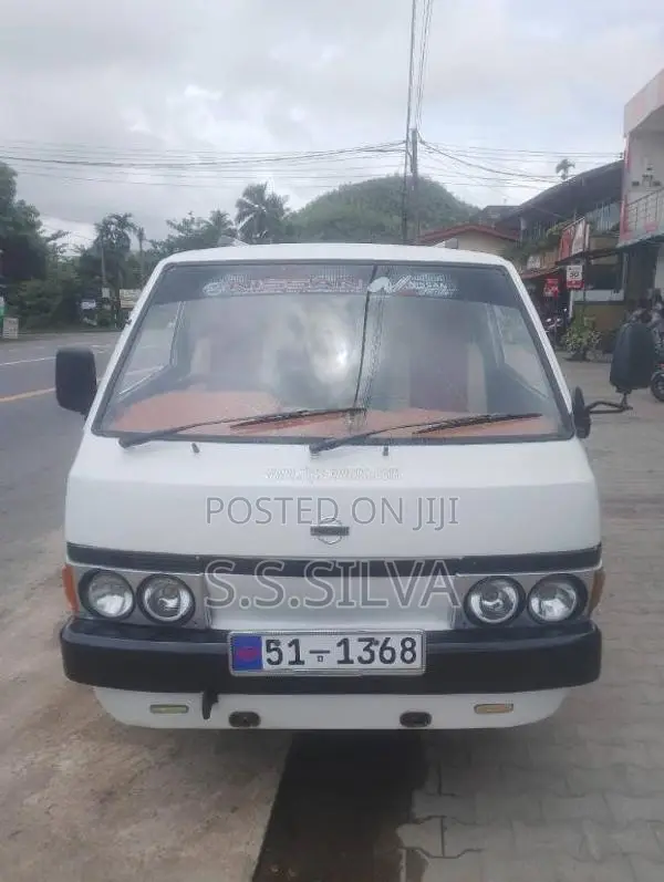 Nissan Vanette 1985 Van (Used)