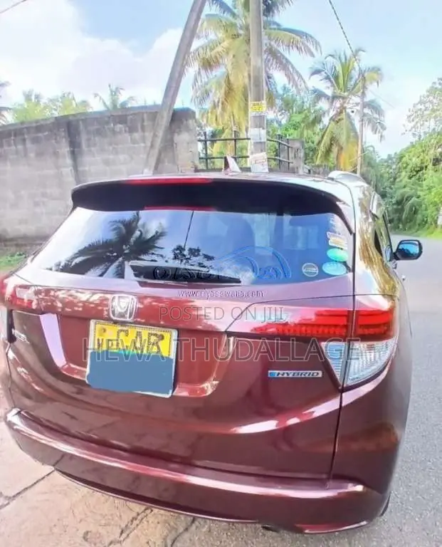 Honda VEZEL 2014 SUV (Used)