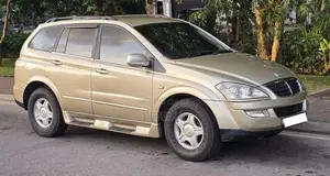 Micro Kyron 2009 SUV (Used)