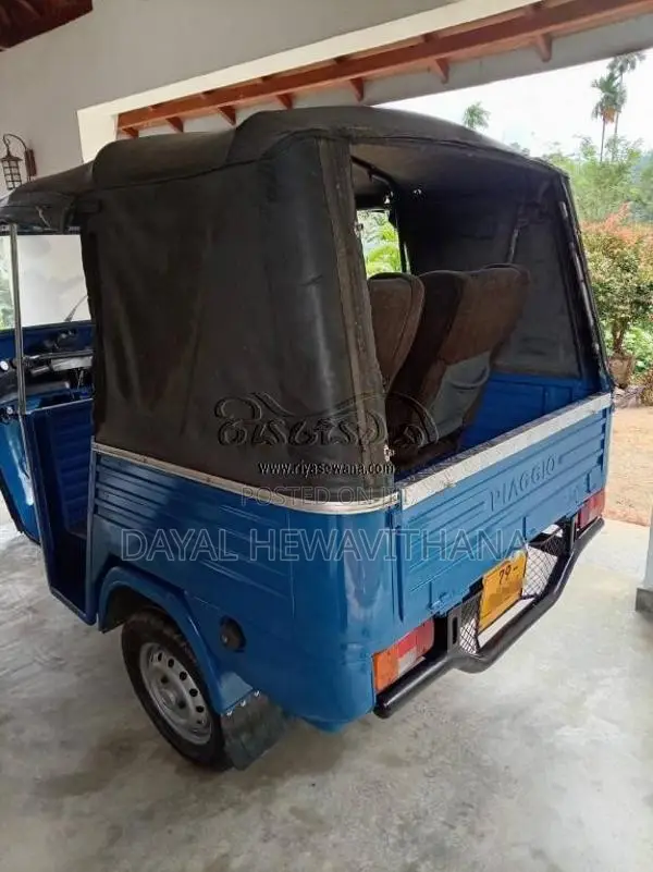 Piaggio Ape 2000 Three Wheel (Used)