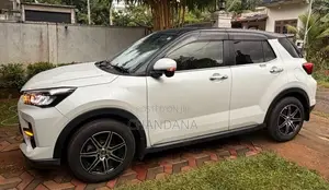 Toyota Raize JDM 2023 SUV (Used)
