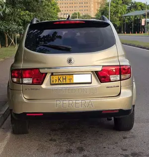 Micro Kyron 2009 SUV (Used)