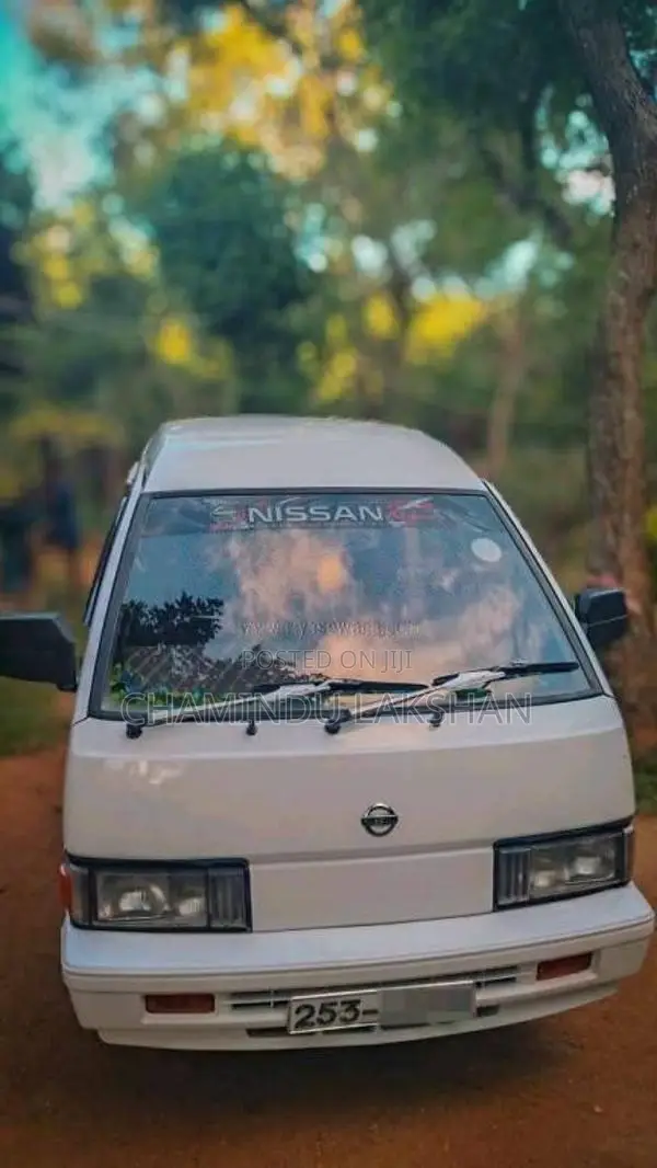 Nissan Vanette 1993 Van (Used)