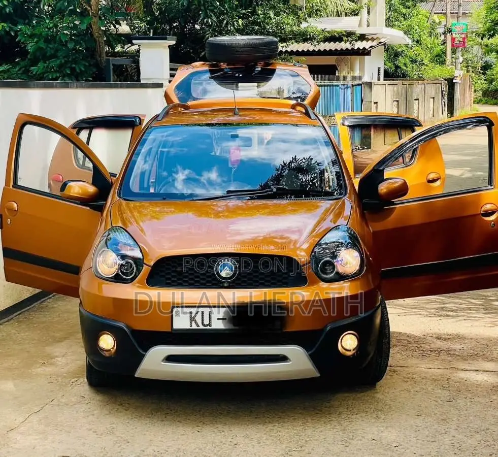 Micro Panda Cross 2012 Car (Used)