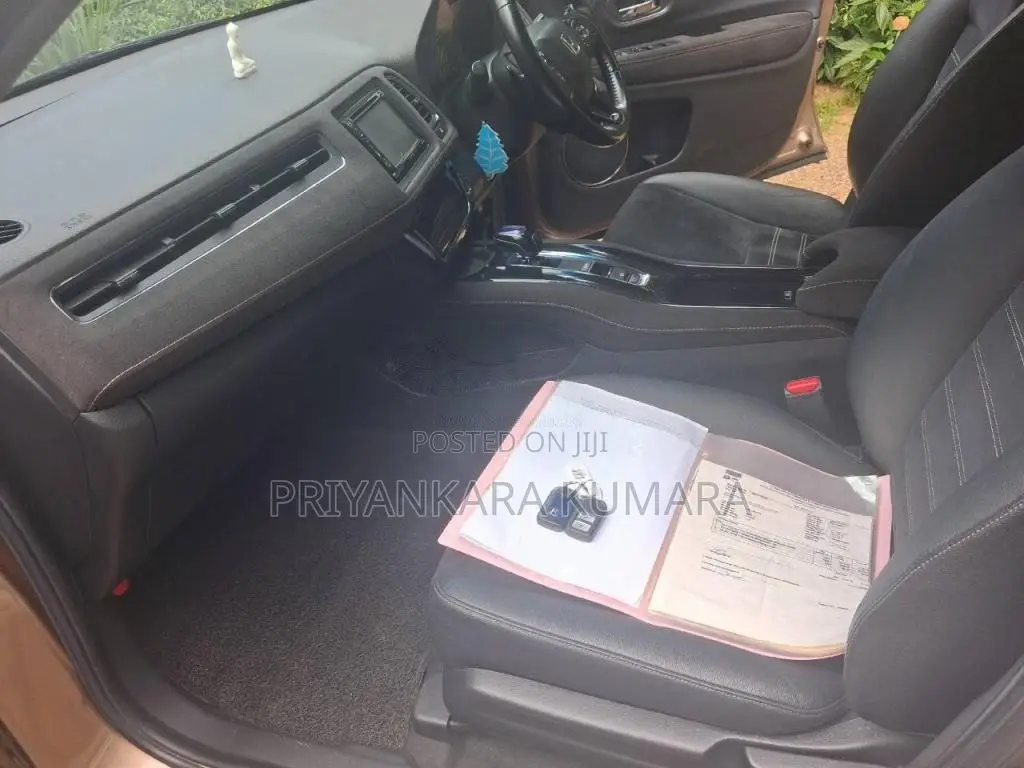 Honda Vezel RS Sensing 2017 SUV (Used)