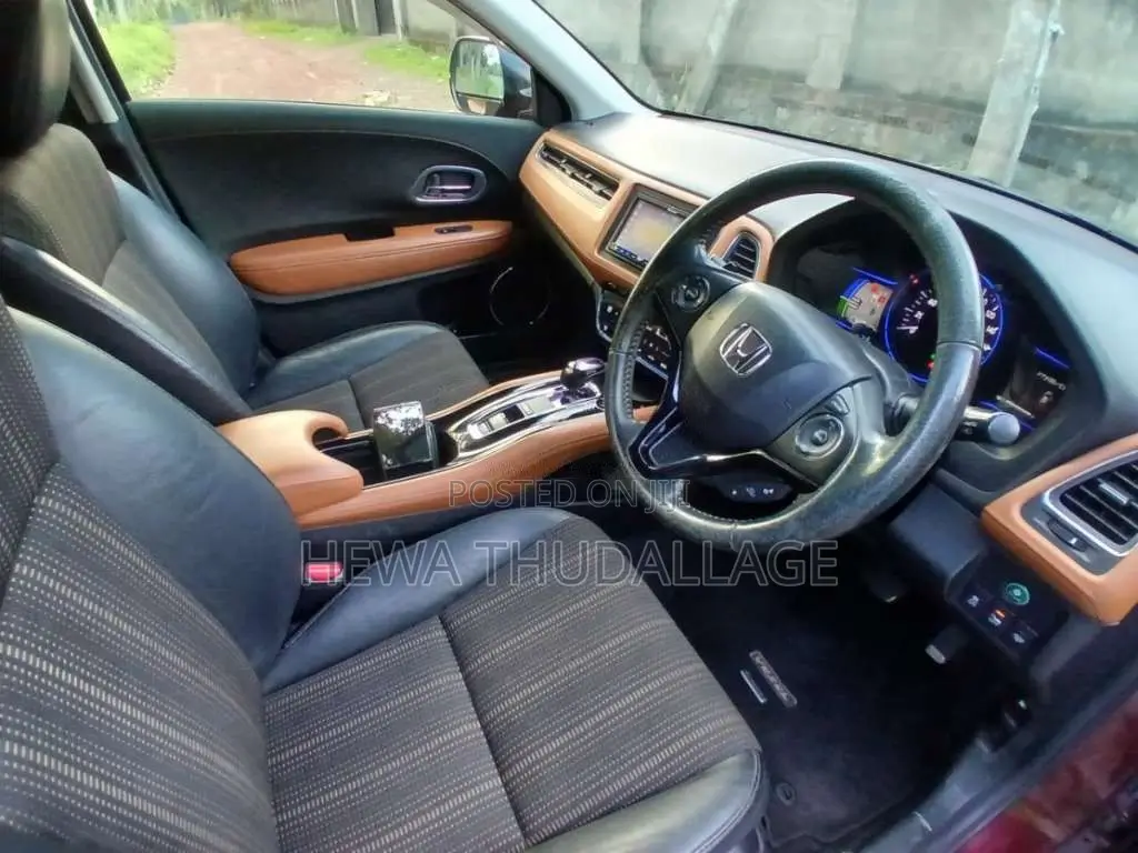 Honda VEZEL 2014 SUV (Used)