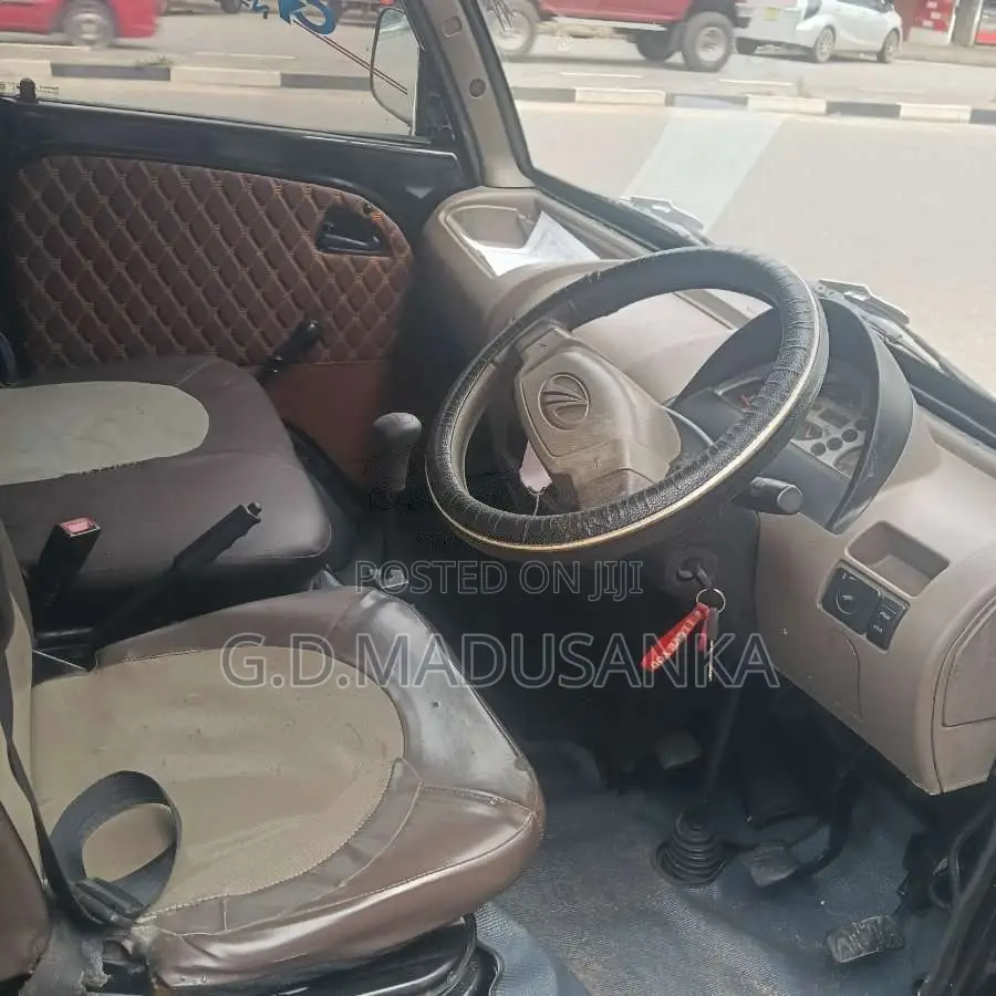 Mahindra Maxximo Plus 2014 Lorry (Used)