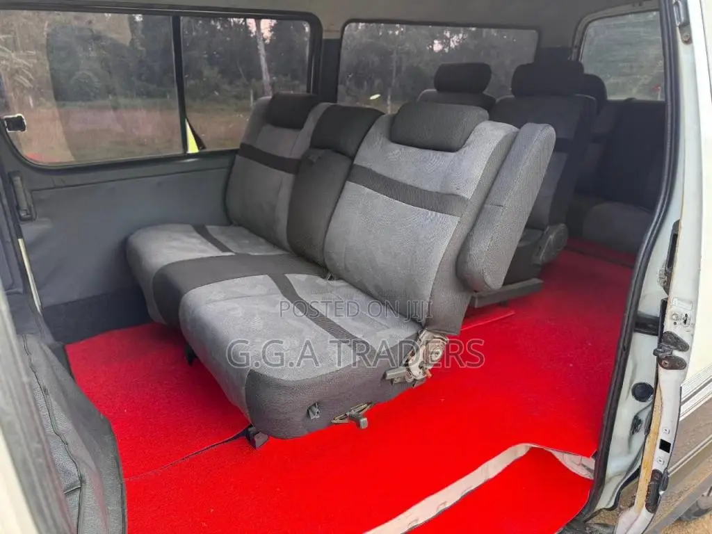 Toyota Dolphin LH113 1998 Van (Used)