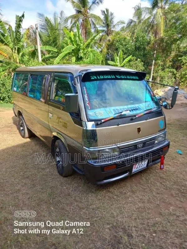 Nissan 24 1988 Van (Used)