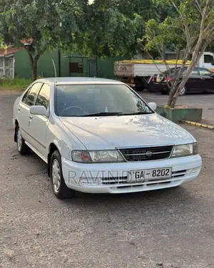 Nissan Sunn FB14 2001 Car (Used)