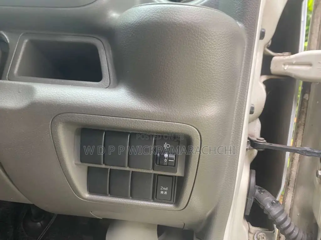 Suzuki EVERY DA 17 2017 Van (Used)